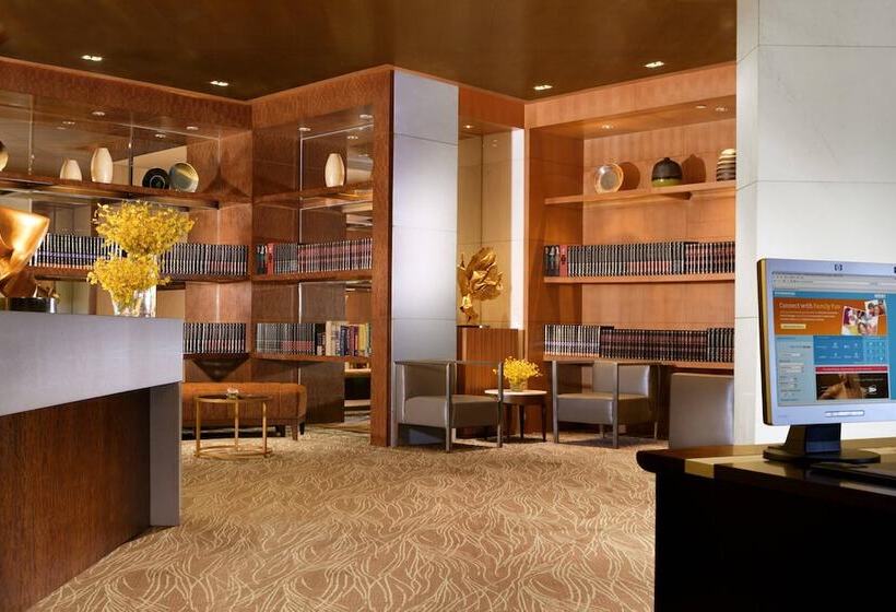 Sheraton Ningbo Hotel   Tianyi Square