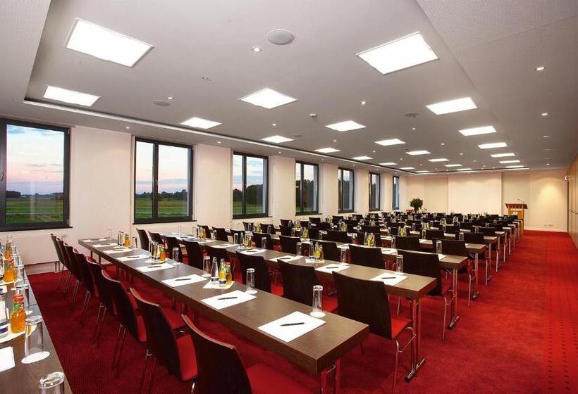 ホテル The Monarch