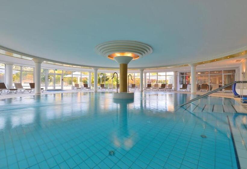 ホテル The Monarch