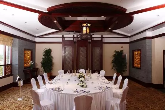 Hotel Wonderport International