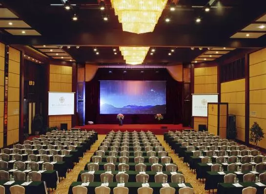 Hotel Wonderport International