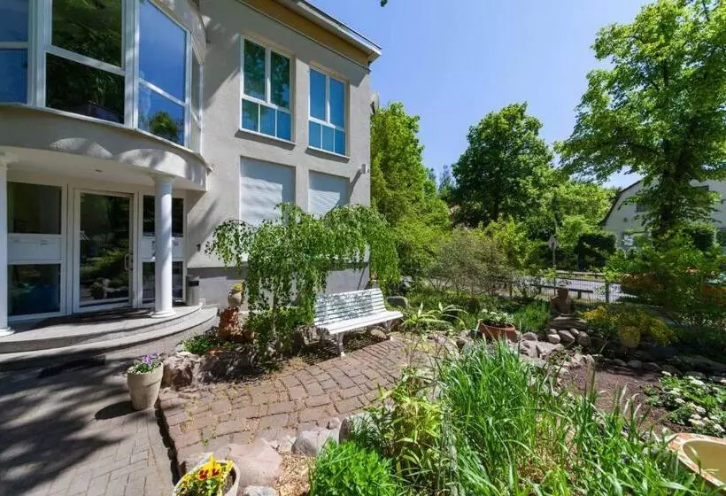 Hotelli Und Appartementhaus Rheden