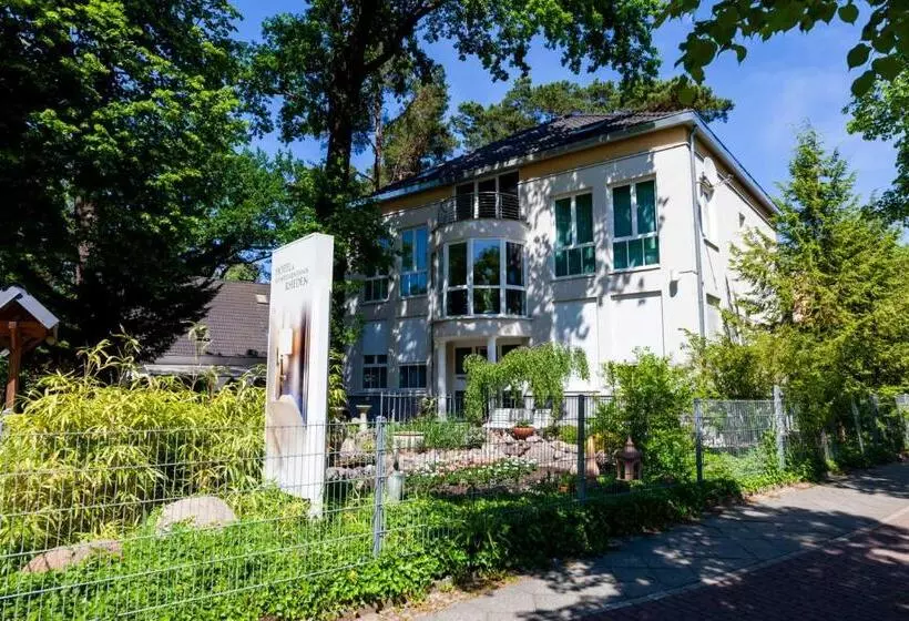 Hotelli Und Appartementhaus Rheden