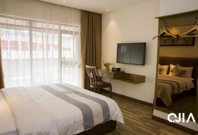 Отель West Street