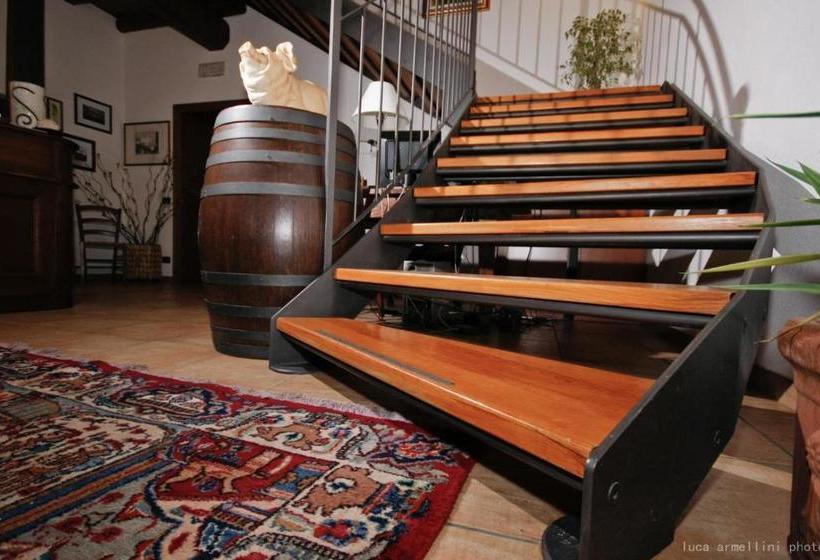 فندق Agriturismo Cascina Boschi