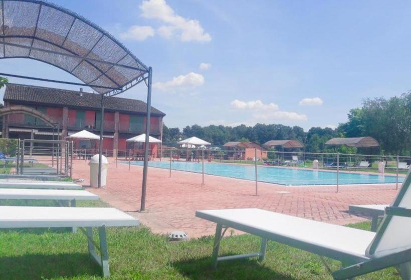 فندق Agriturismo Cascina Boschi