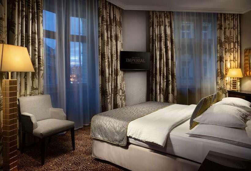 هتل Art Deco Imperial