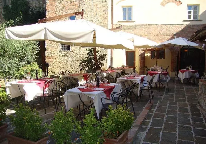 בית מלון כפרי Borgo Sant Ippolito Country