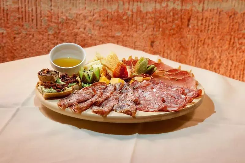 בית מלון כפרי Borgo Sant Ippolito Country