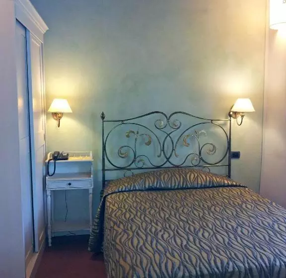 בית מלון כפרי Borgo Sant Ippolito Country