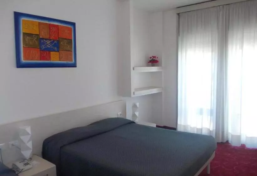 فندق Croce Bianca