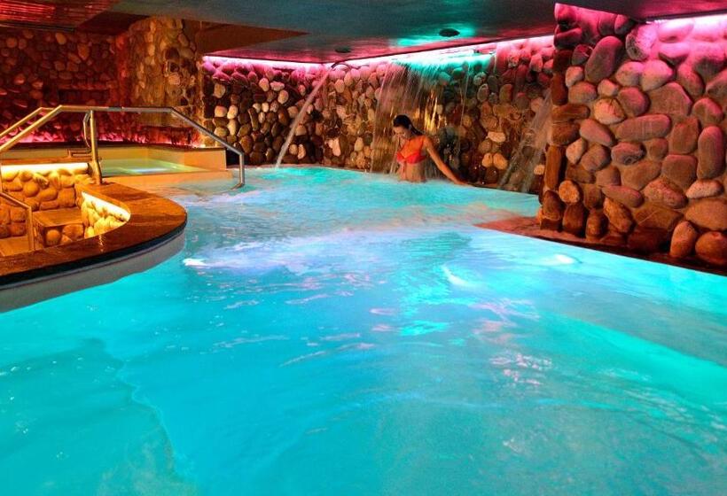 ホテル Del Buono Wellness & Medical Spa