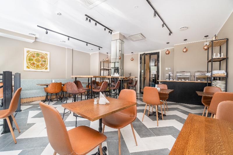 هتل Forums Boutique