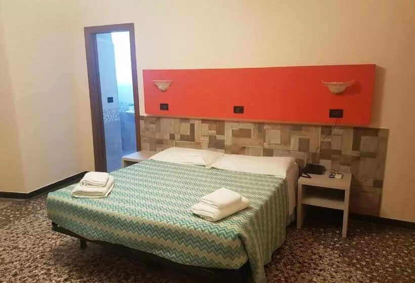 Otel Le Tre Stazioni