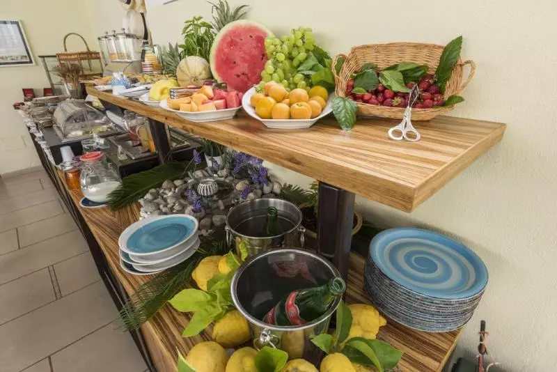 Marina 10 Design Hotel & Spa