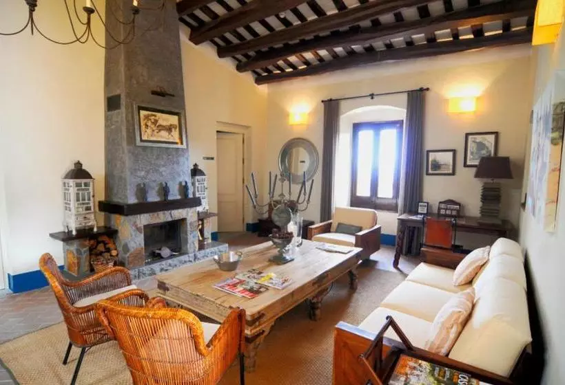 Отель Mas De Baix