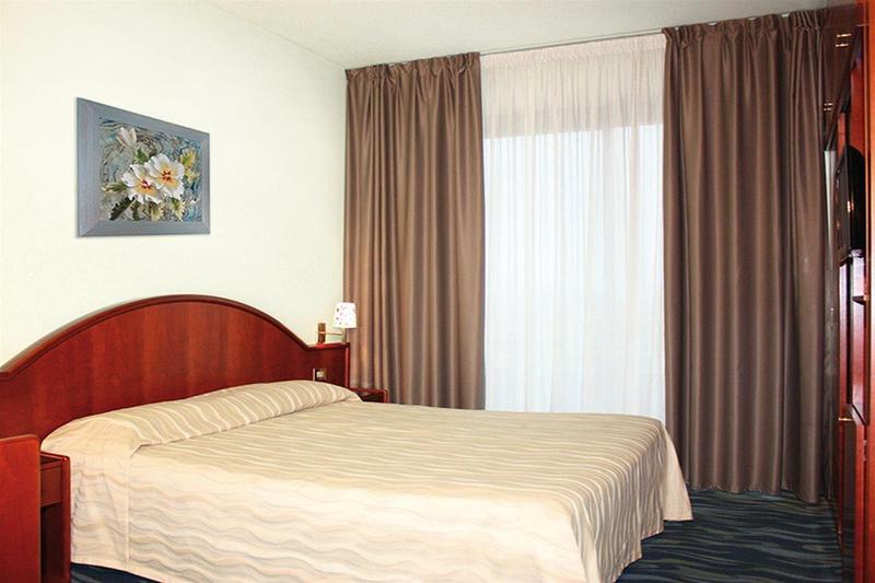 ホテル Porto Azzurro