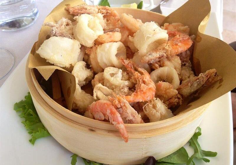 ホテル Porto Azzurro