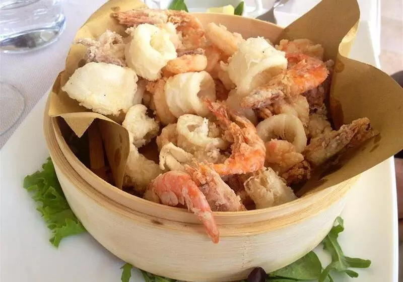 هتل Porto Azzurro