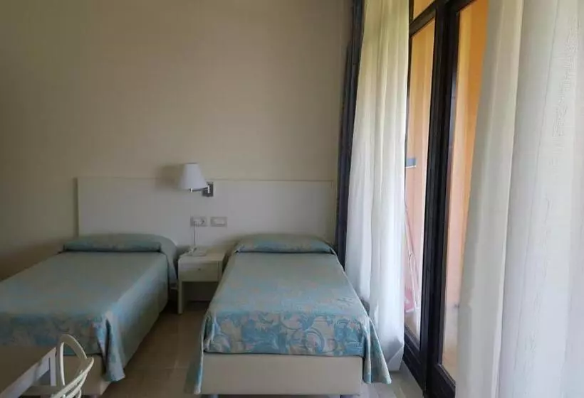 هتل Residence Holiday