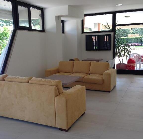 فندق Residence Holiday