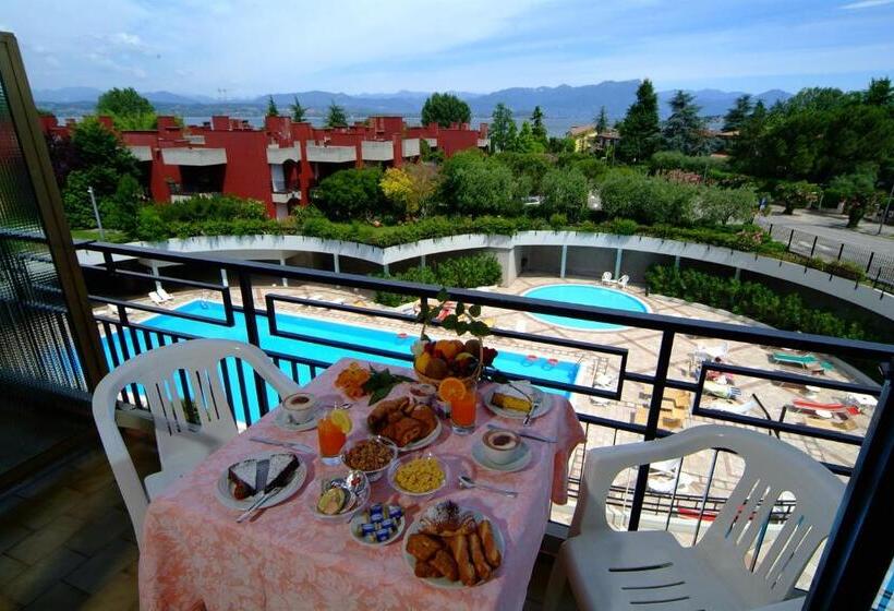 فندق Residence Holiday