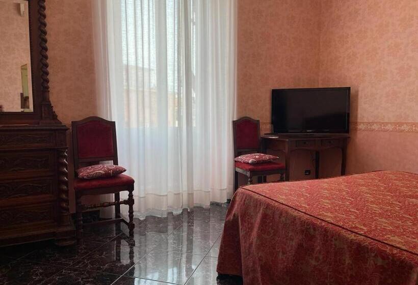 فندق Villa Fieschi