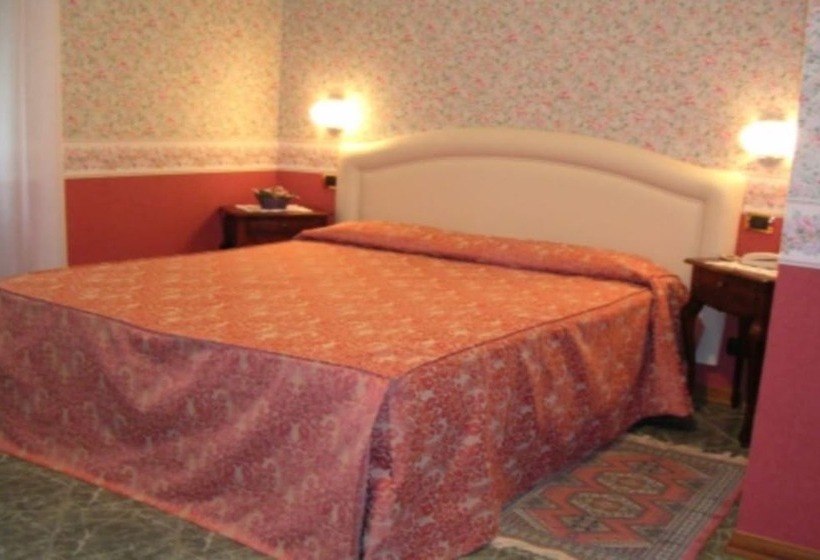 فندق Villa Fieschi