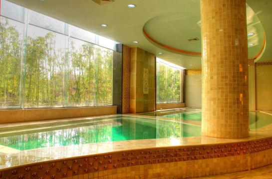 Oak Bay Garden Hotel