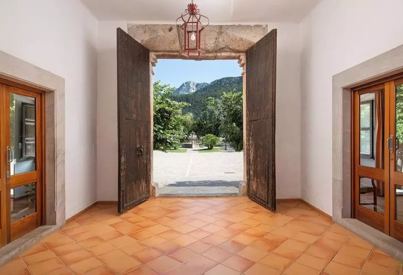 فندق صغير Santuari De Lluc