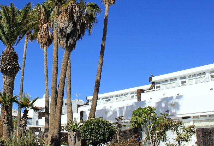 Apartamentos Arena Dorada