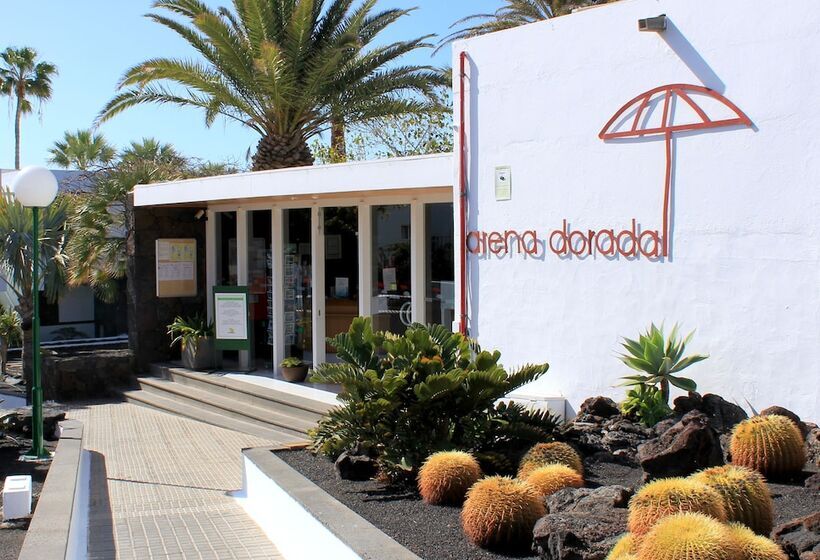 Apartamentos Arena Dorada