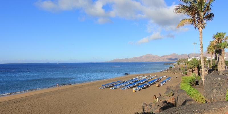 Apartamentos Arena Dorada