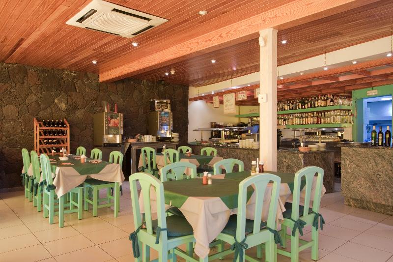 Apartamentos Arena Dorada