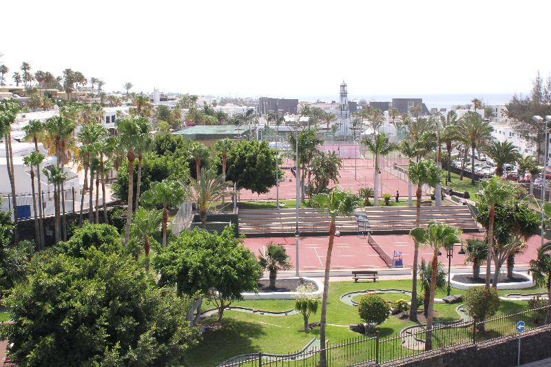 Apartamentos Arena Dorada