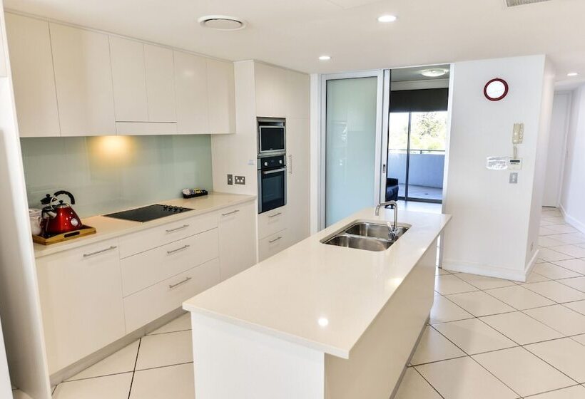 Отель C Bargara Resort