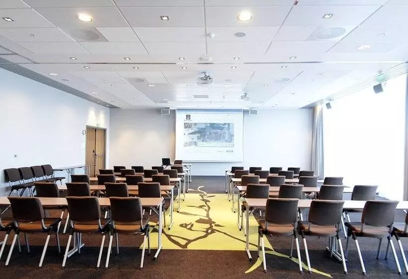 Clarion Hotel Bergen Airport