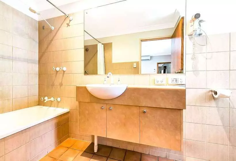 هتل Comfort Inn & Suites Sombrero