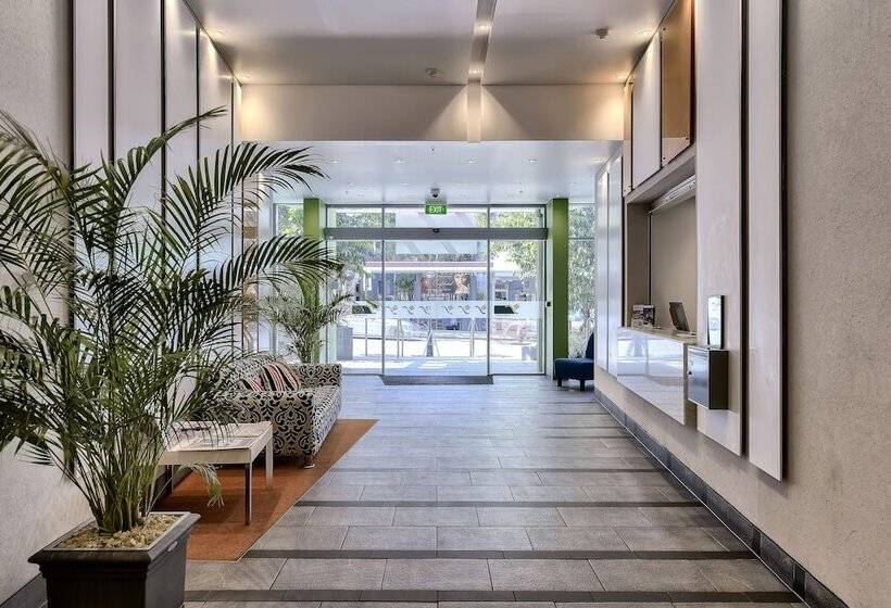 בית מלון כפרי Flynn Brisbane