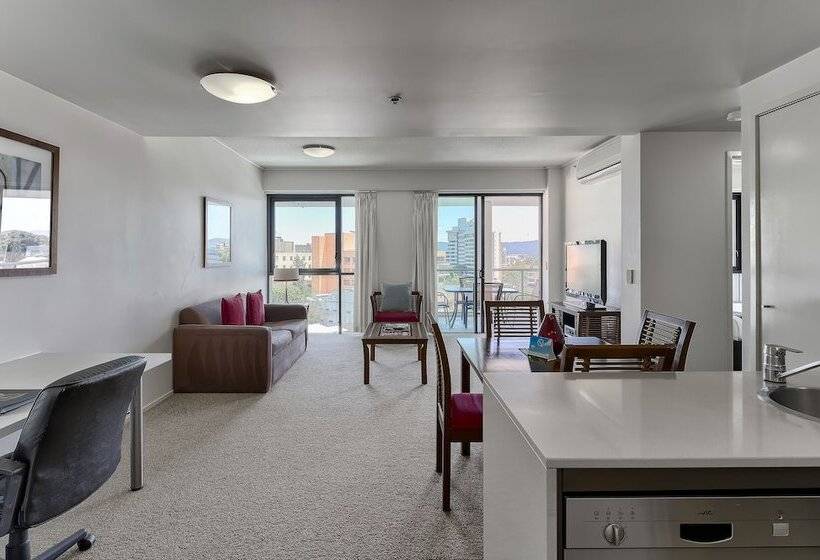 בית מלון כפרי Flynn Brisbane