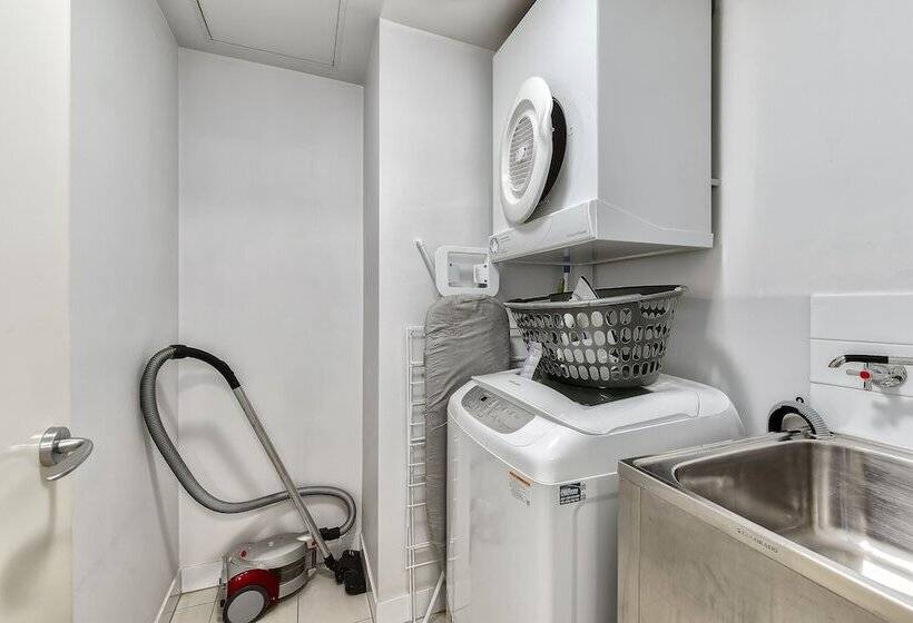 בית מלון כפרי Flynn Brisbane