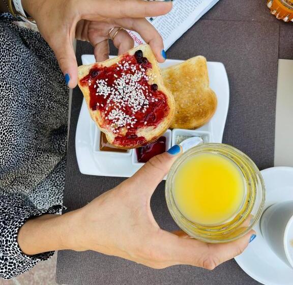 هتل Garnì Orchidea