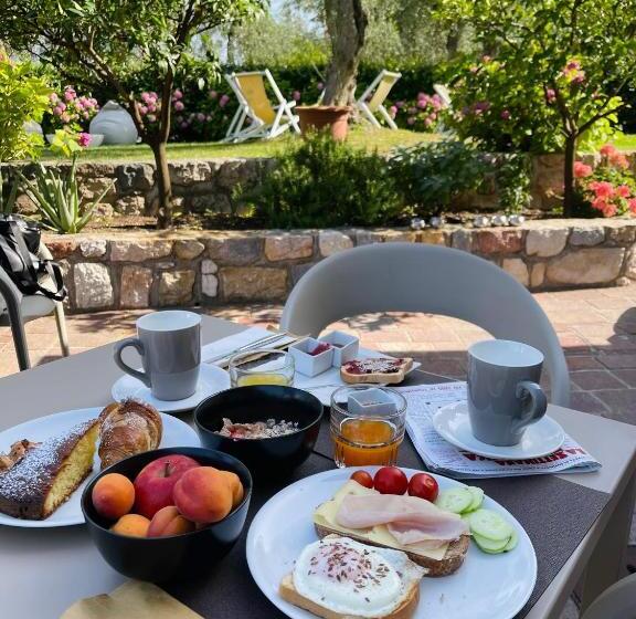 هتل Garnì Orchidea