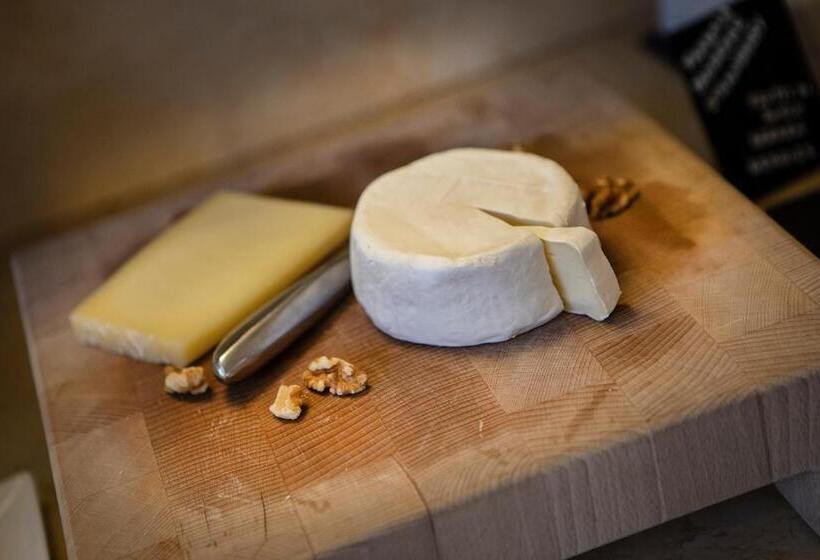 هتل Garnì Orchidea