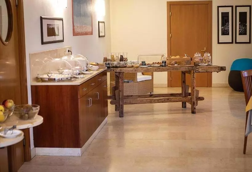 فندق Garnì Orchidea