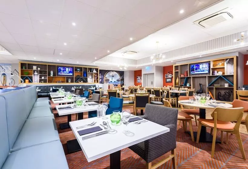 Отель Holiday Inn Portsmouth, An Ihg