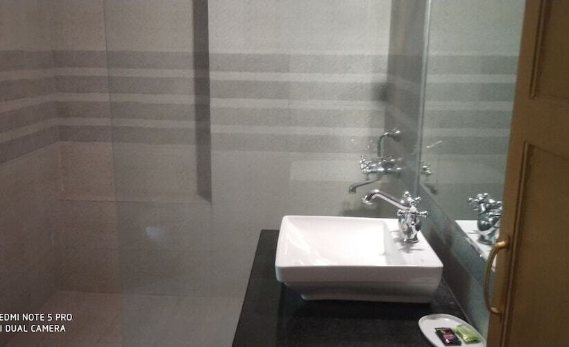 호텔 Krishna Prakash Heritage Haveli