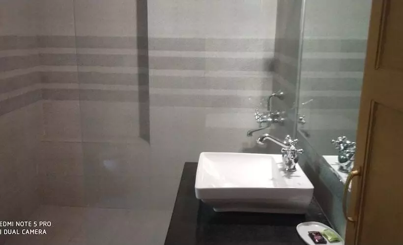 호텔 Krishna Prakash Heritage Haveli