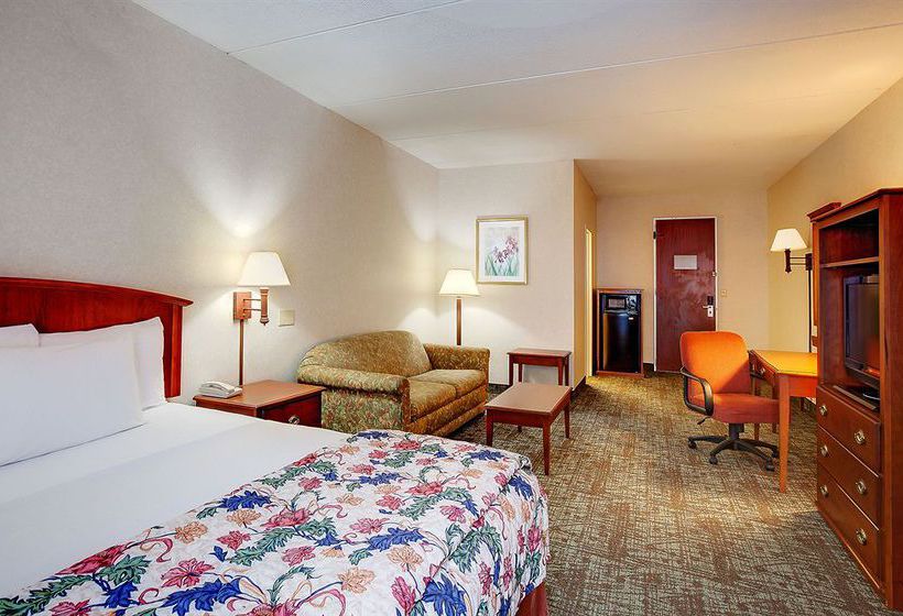 ホテル La Quinta Inn Paramus