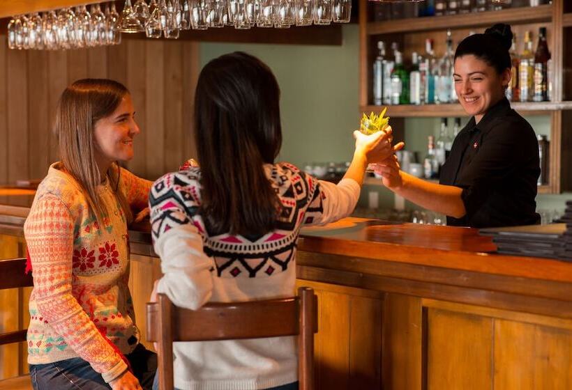 Hotel Los Cauquenes Resort + Spa + Experiences